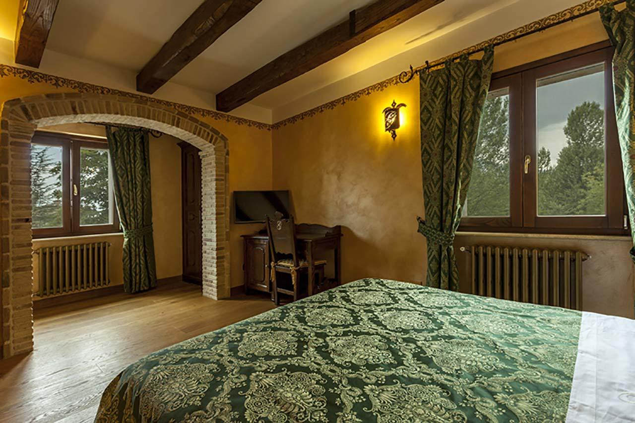 Hotel Guerrinuccio Челано Екстер'єр фото