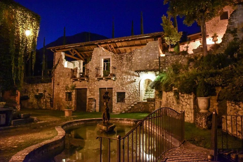 Hotel Guerrinuccio Челано Екстер'єр фото