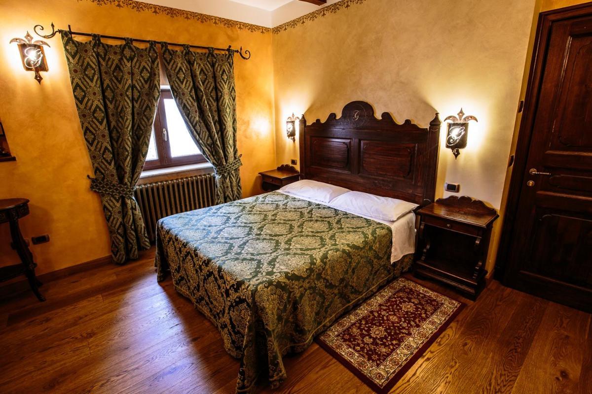Hotel Guerrinuccio Челано Екстер'єр фото