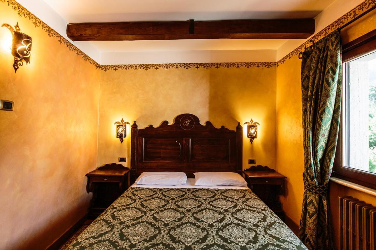 Hotel Guerrinuccio Челано Екстер'єр фото